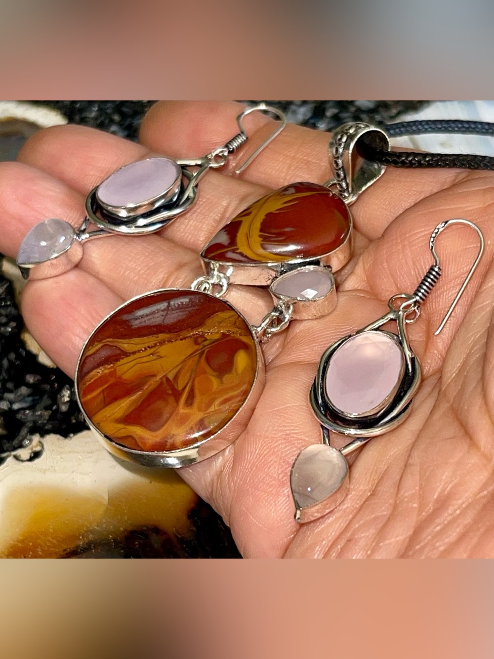 Australian Noreena Jasper & Faceted Chalcedony Pendant & Earrings Set